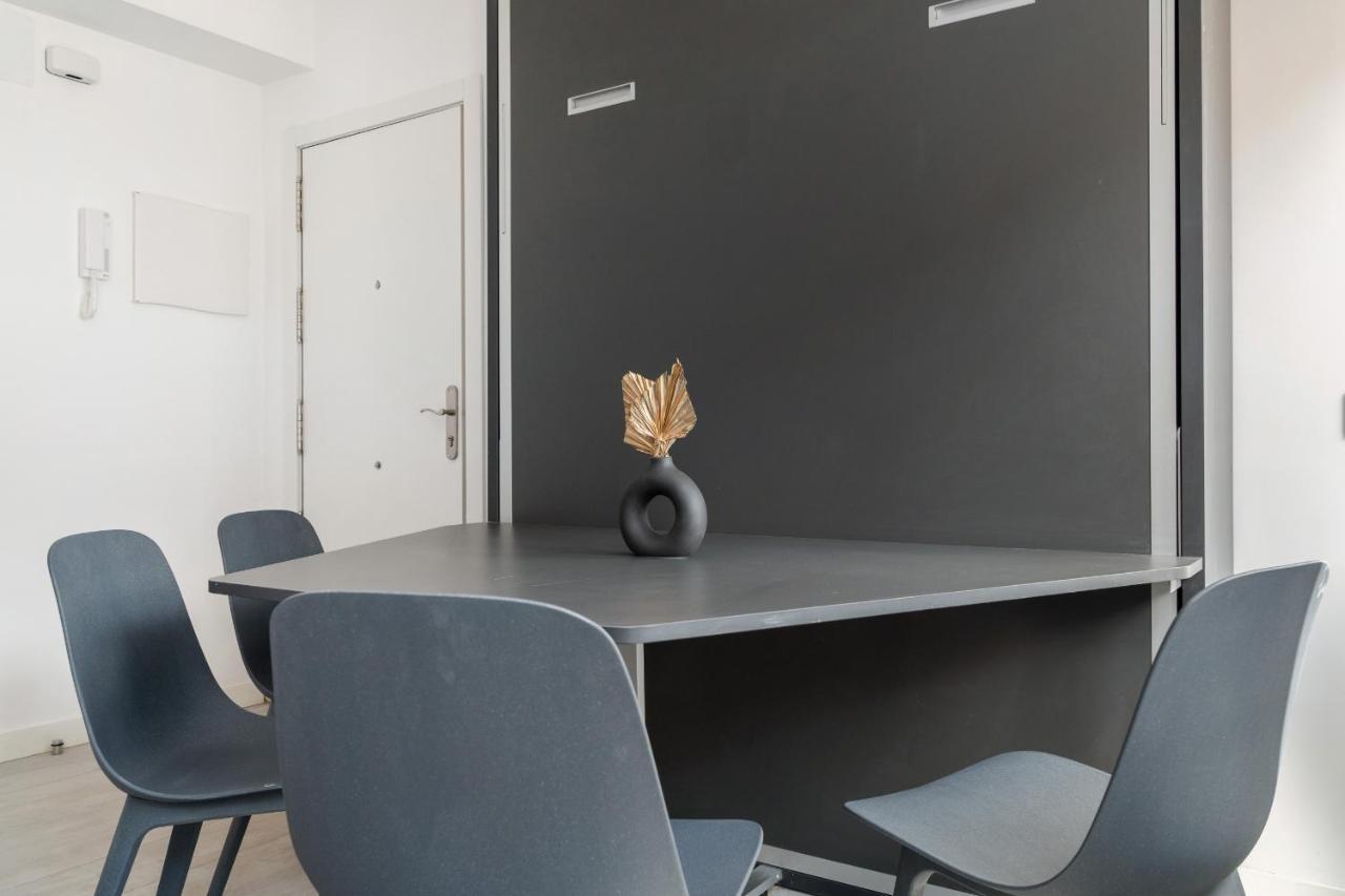 Apartamentos Reformados En Madrid Rio Eksteriør billede