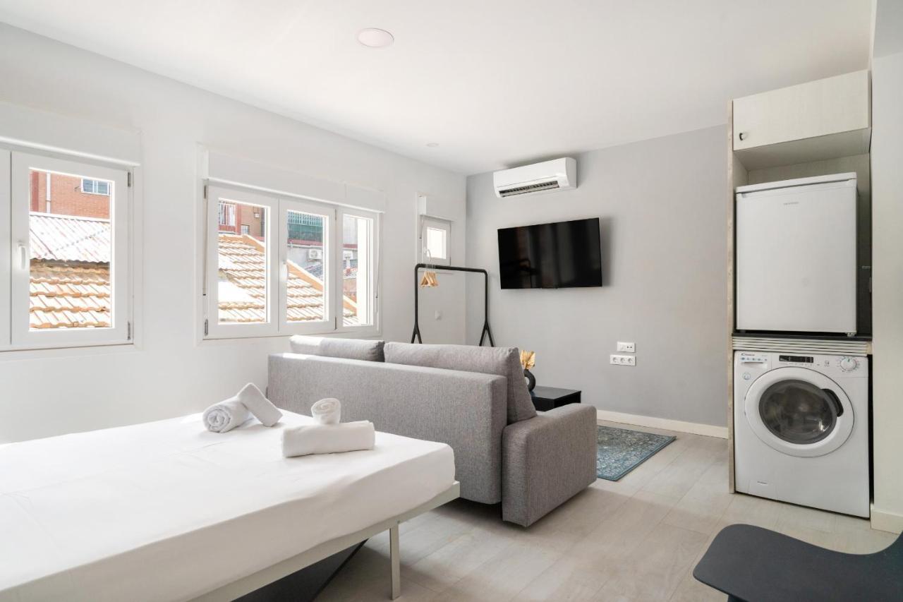 Apartamentos Reformados En Madrid Rio Eksteriør billede