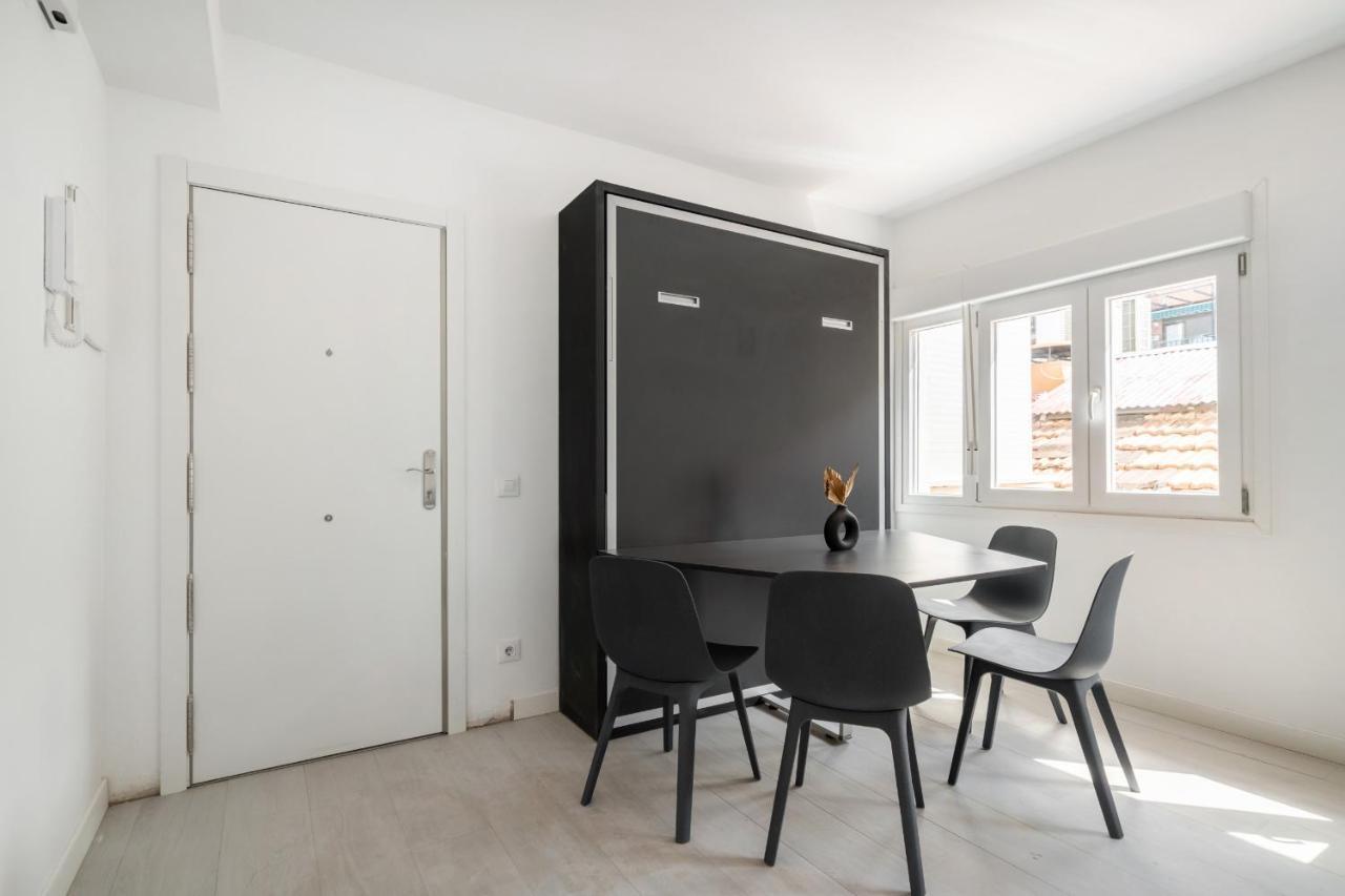 Apartamentos Reformados En Madrid Rio Eksteriør billede