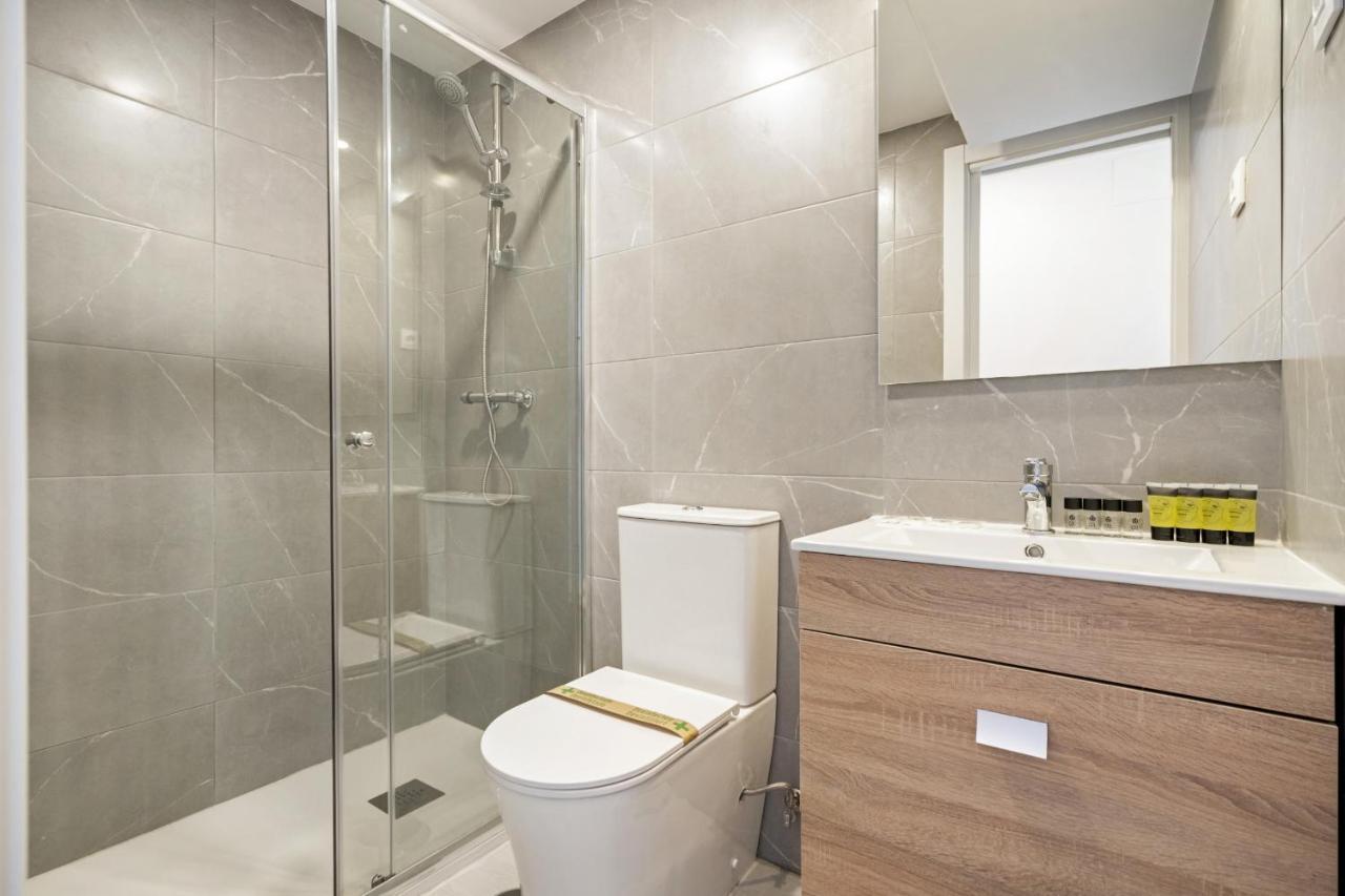 Apartamentos Reformados En Madrid Rio Eksteriør billede